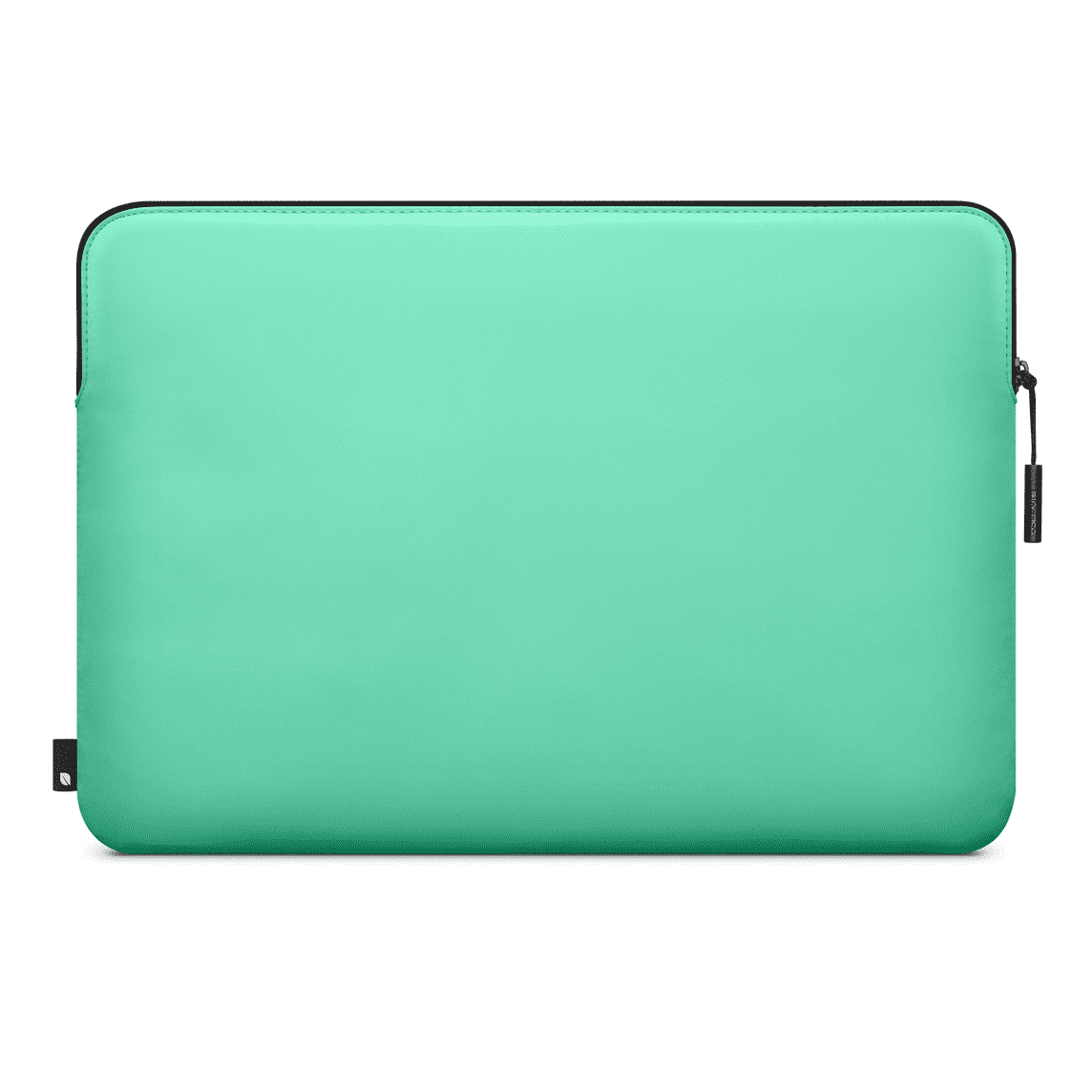 جراب Incase Compact المصنوع من النايلون لأجهزة MacBook Pro 15 و 16 بوصة - لون أخضر