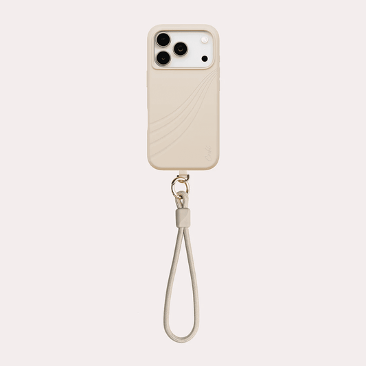 Uniq COEHL SERINA iPhone 17 Pro MagClick Magnetic Charging Compatible - Milk Sand