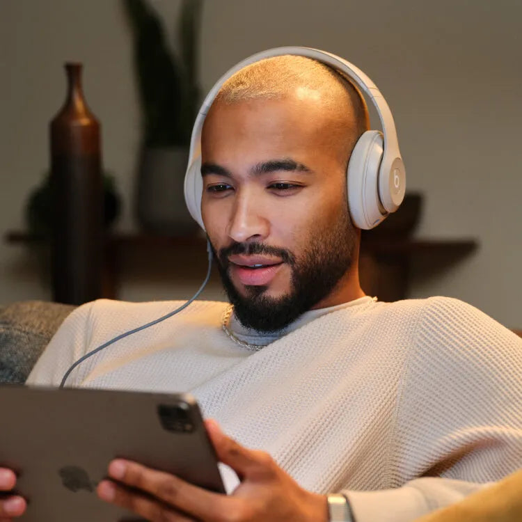 Beats Studio Pro Wireless Headphones - Sandstone tradeline 6