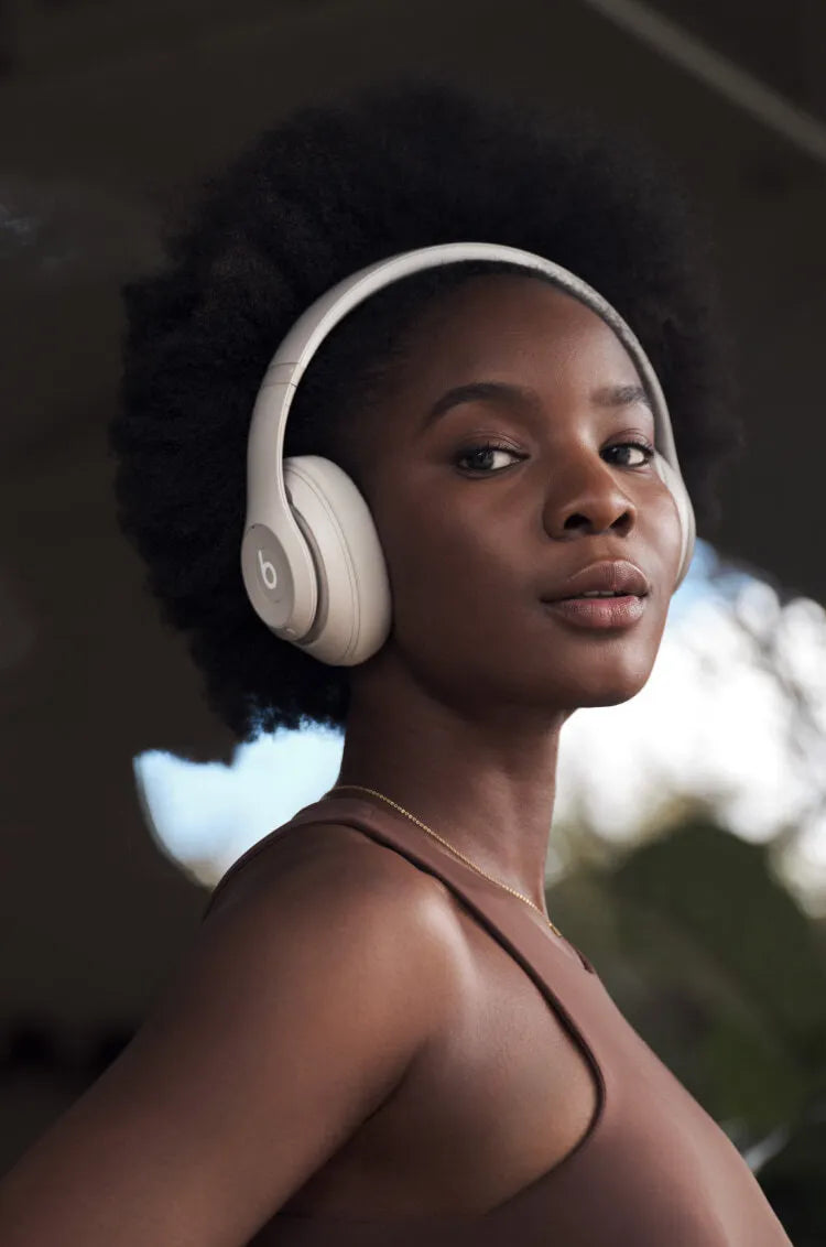 Beats Studio Pro Wireless Headphones - Sandstone tradeline 9