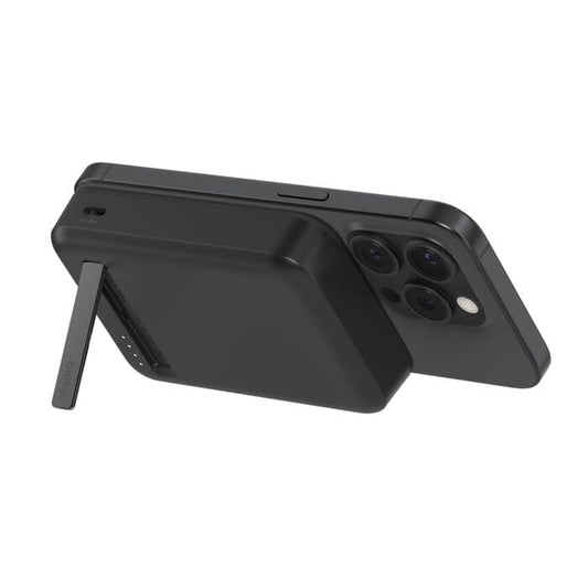باور بنك Belkin BoostCharge Pro المغناطيسي بتقنية Qi2 بقدرة 15 واط وسعة 10,000 مللي أمبير - أسود