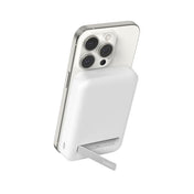 Belkin BoostCharge Pro Magnetic Power Bank with Qi2 15W 8K - White