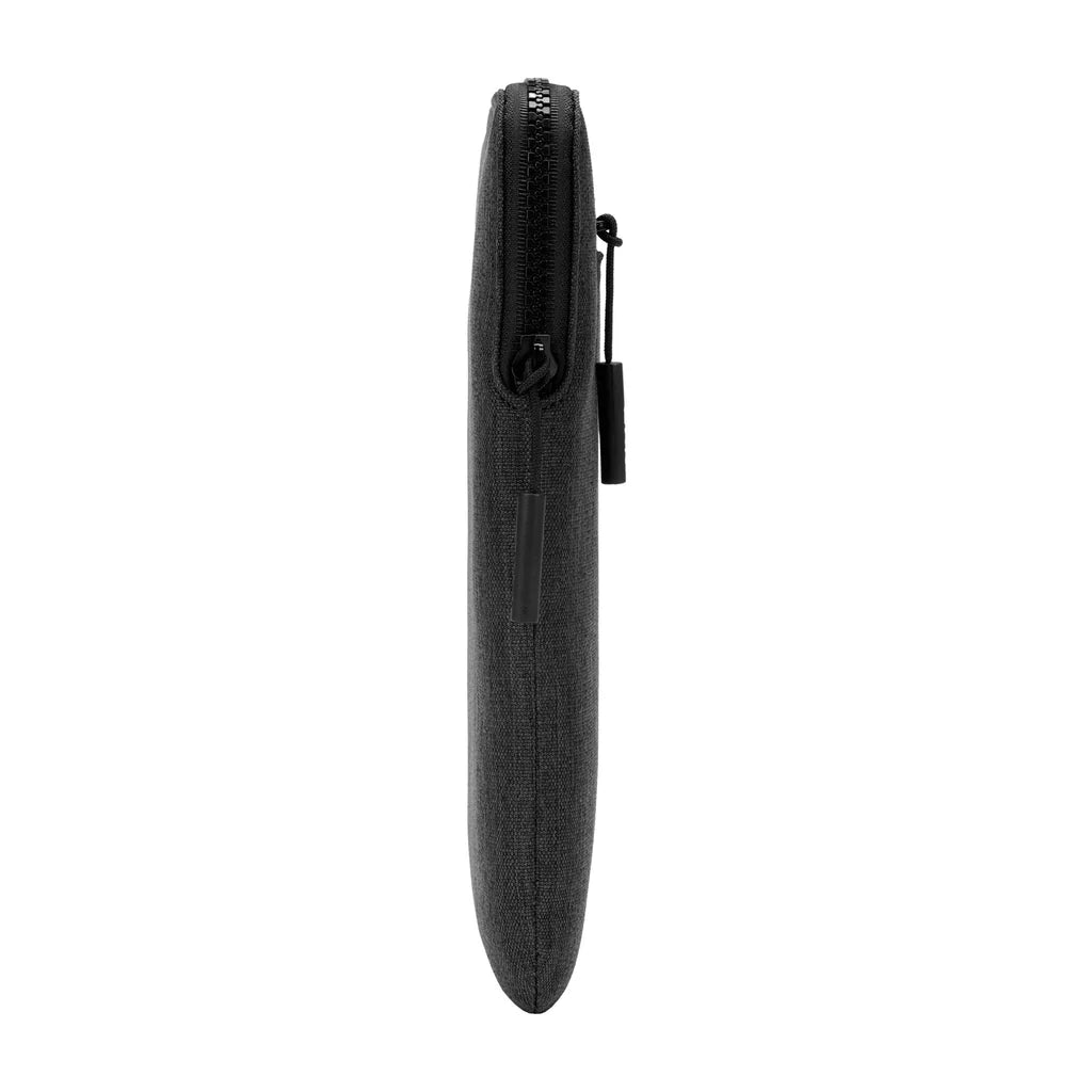 Incase Compact Sleeve in Woolenex for MacBook Pro 16” - Graphite