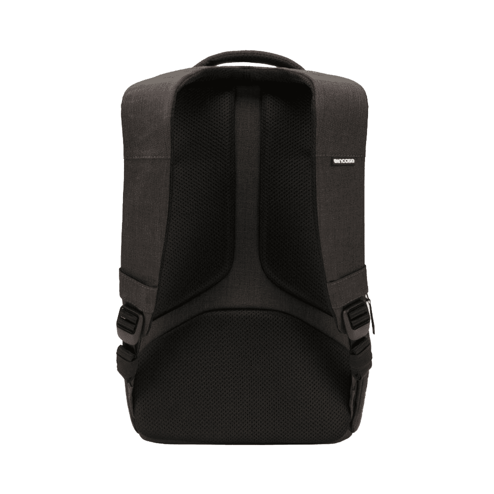 حقيبة Incase Reform Brief مع Tensaerlite لجهاز MacBook مقاس 13 بوصة - أسود
