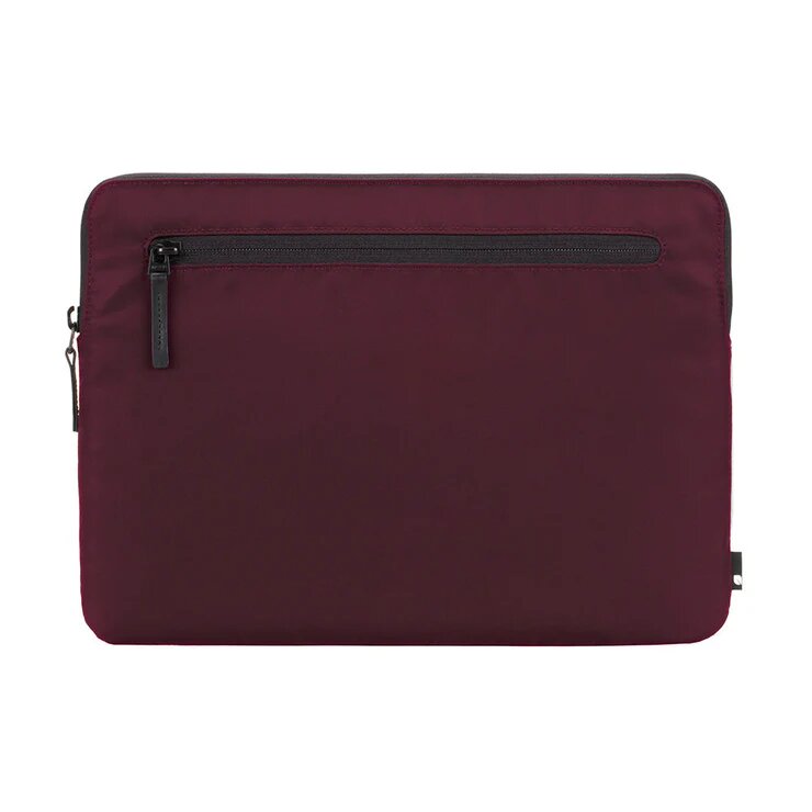 جراب Incase Compact المصنوع من النايلون المقاوم للطائرات لأجهزة MacBook Pro و MacBook Air مقاس 13 بوصة - لون التوت