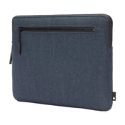جراب Incase Compact من خامة Woolenex لأجهزة MacBook Pro مقاس 16 بوصة (2019-2024) - كحلي