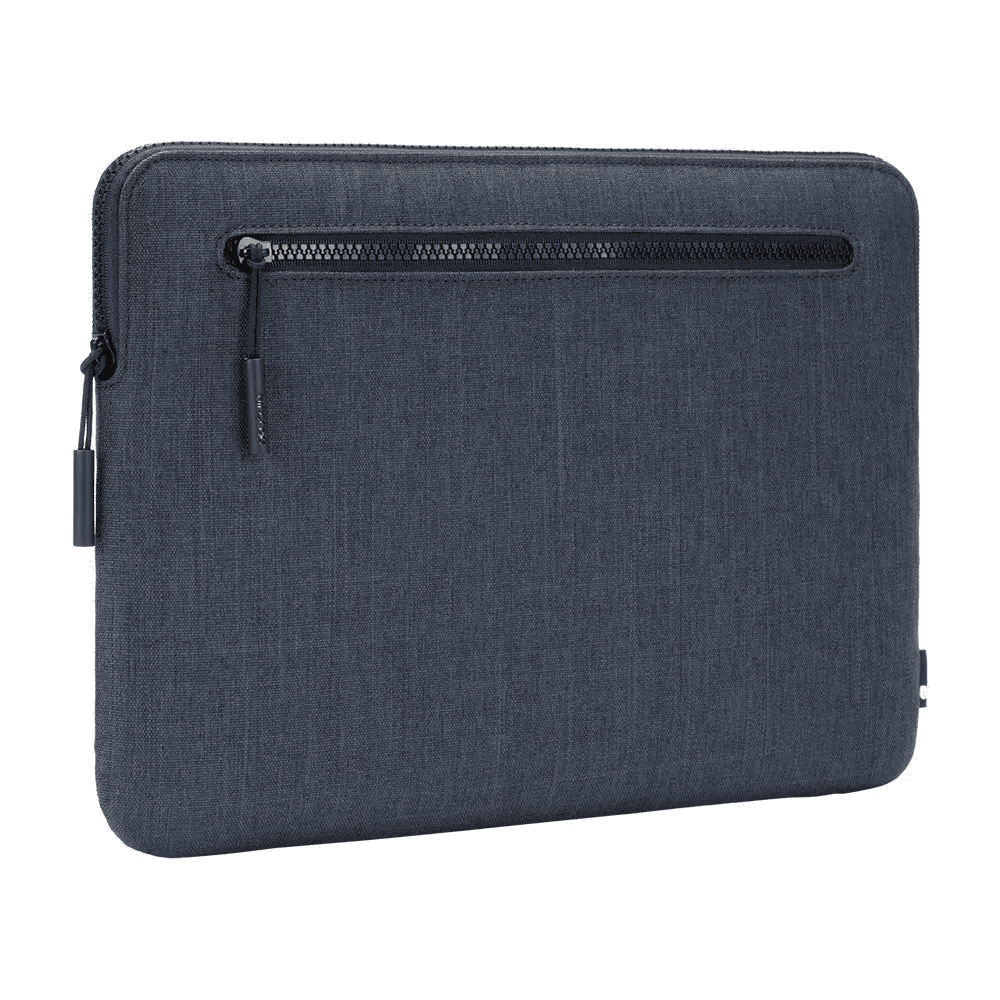 جراب Incase Compact من خامة Woolenex لأجهزة MacBook Pro مقاس 16 بوصة (2019-2024) - كحلي