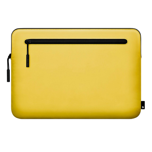 جراب Incase Compact المصنوع من النايلون المقاوم للعوامل الجوية لجهاز MacBook Pro 14 - أصفر